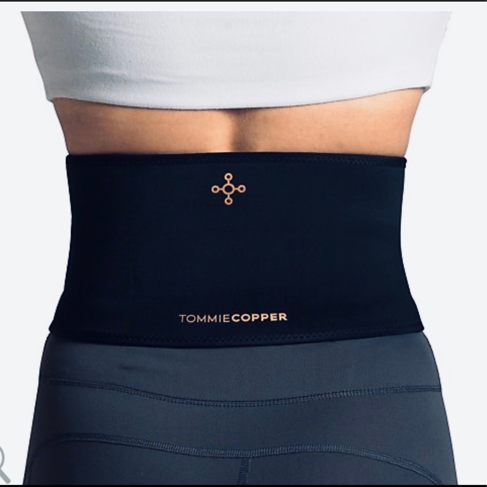 NWT Tommie Copper Hot/Cold Low Back/Shoulder Wrap